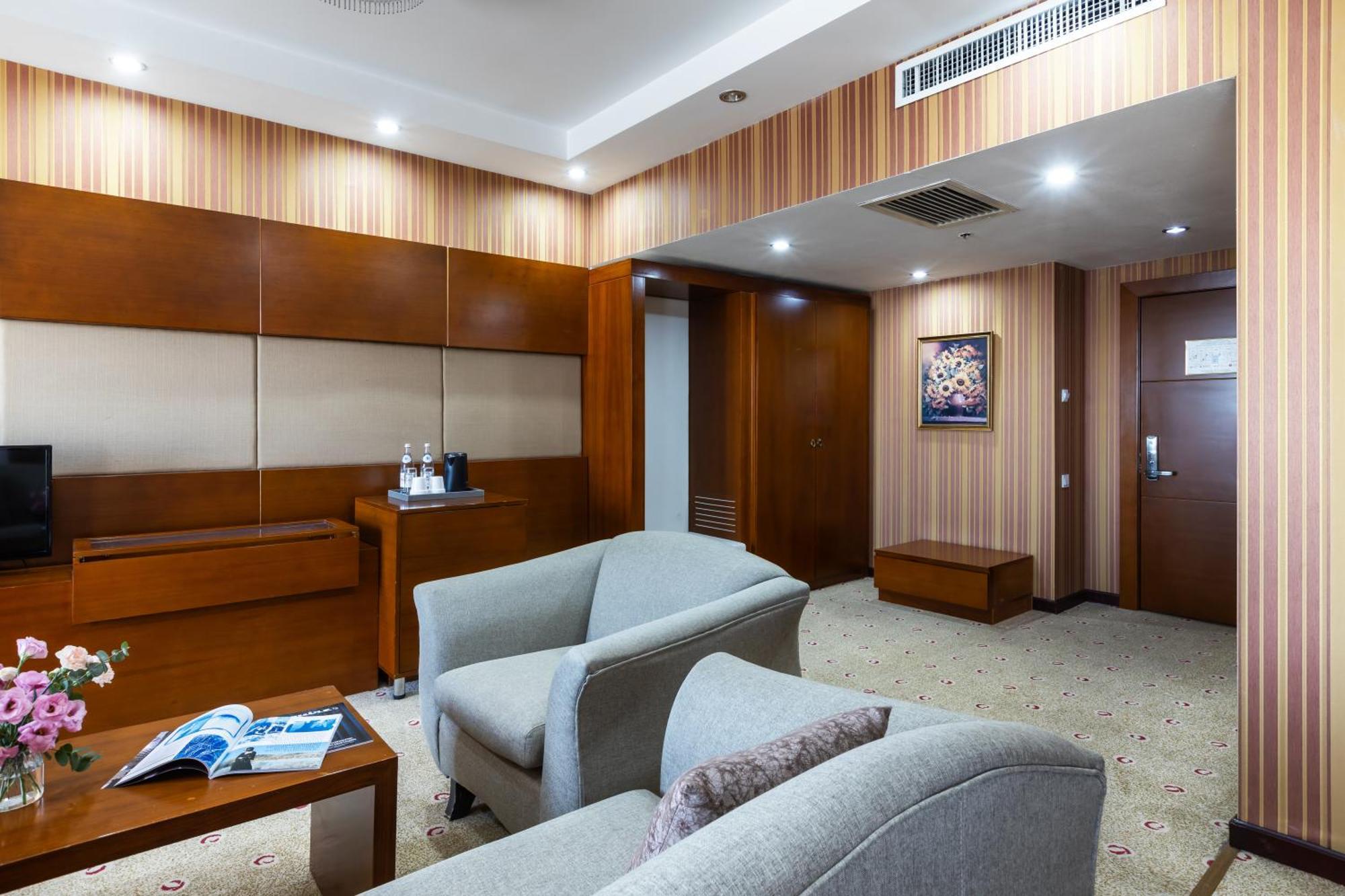 Regardal Hotel Алмати Екстер'єр фото