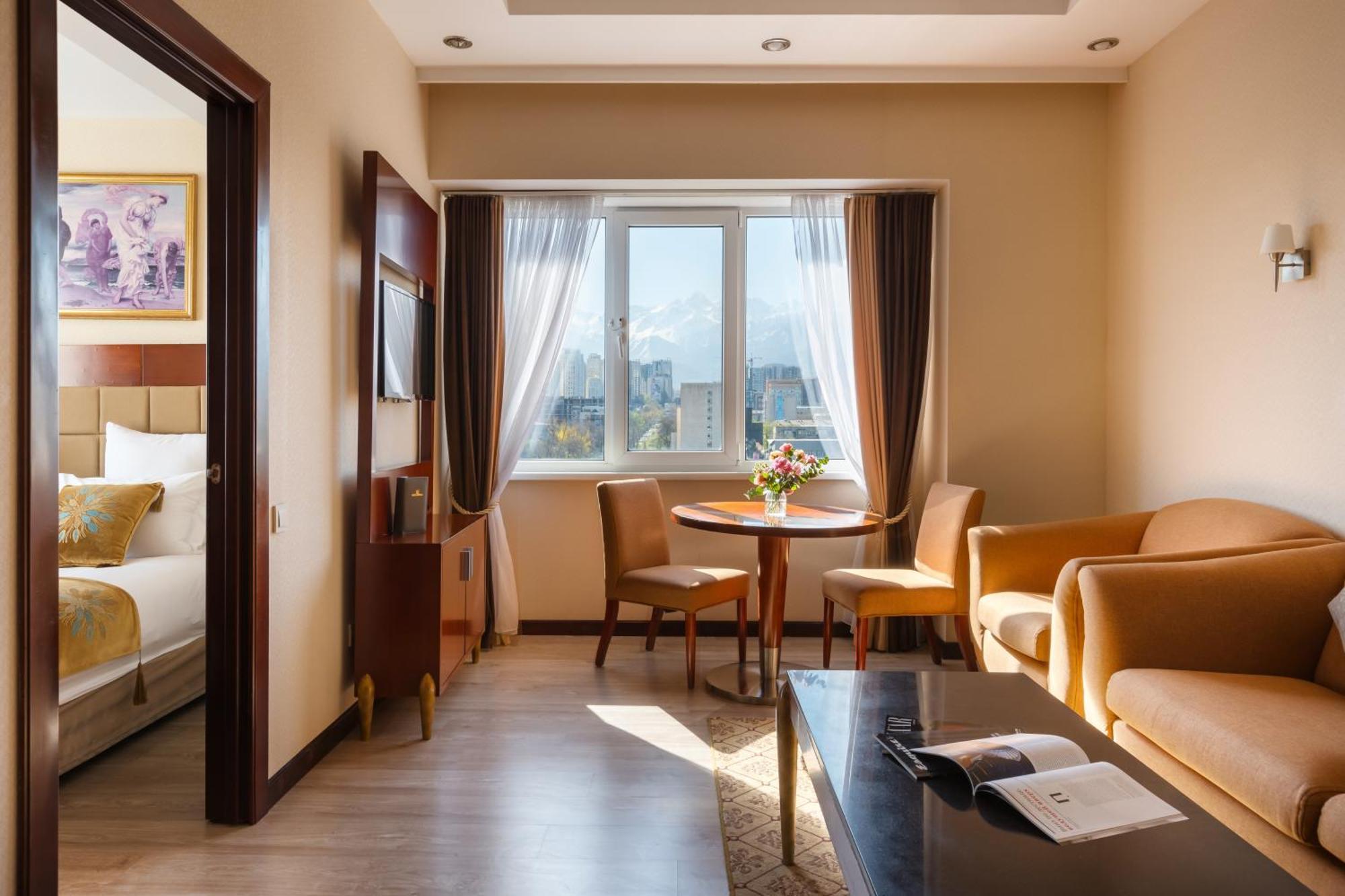 Regardal Hotel Алмати Екстер'єр фото