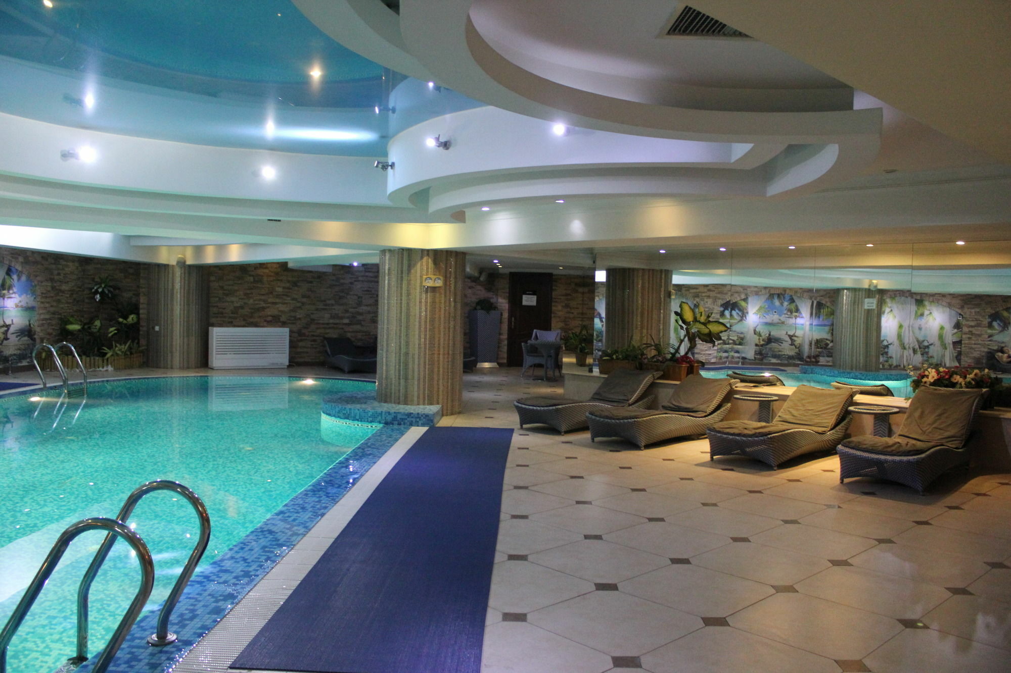 Regardal Hotel Алмати Екстер'єр фото